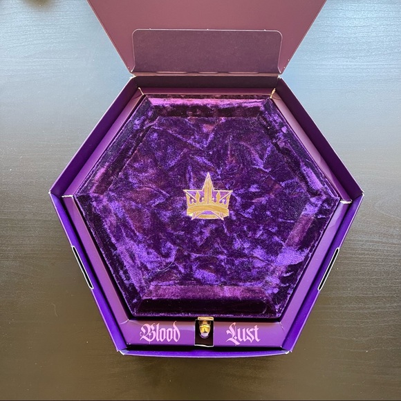 Brand New in Box Jeffree Star Cosmetics Blood Lust Eyeshadow Palette - Picture 2 of 5